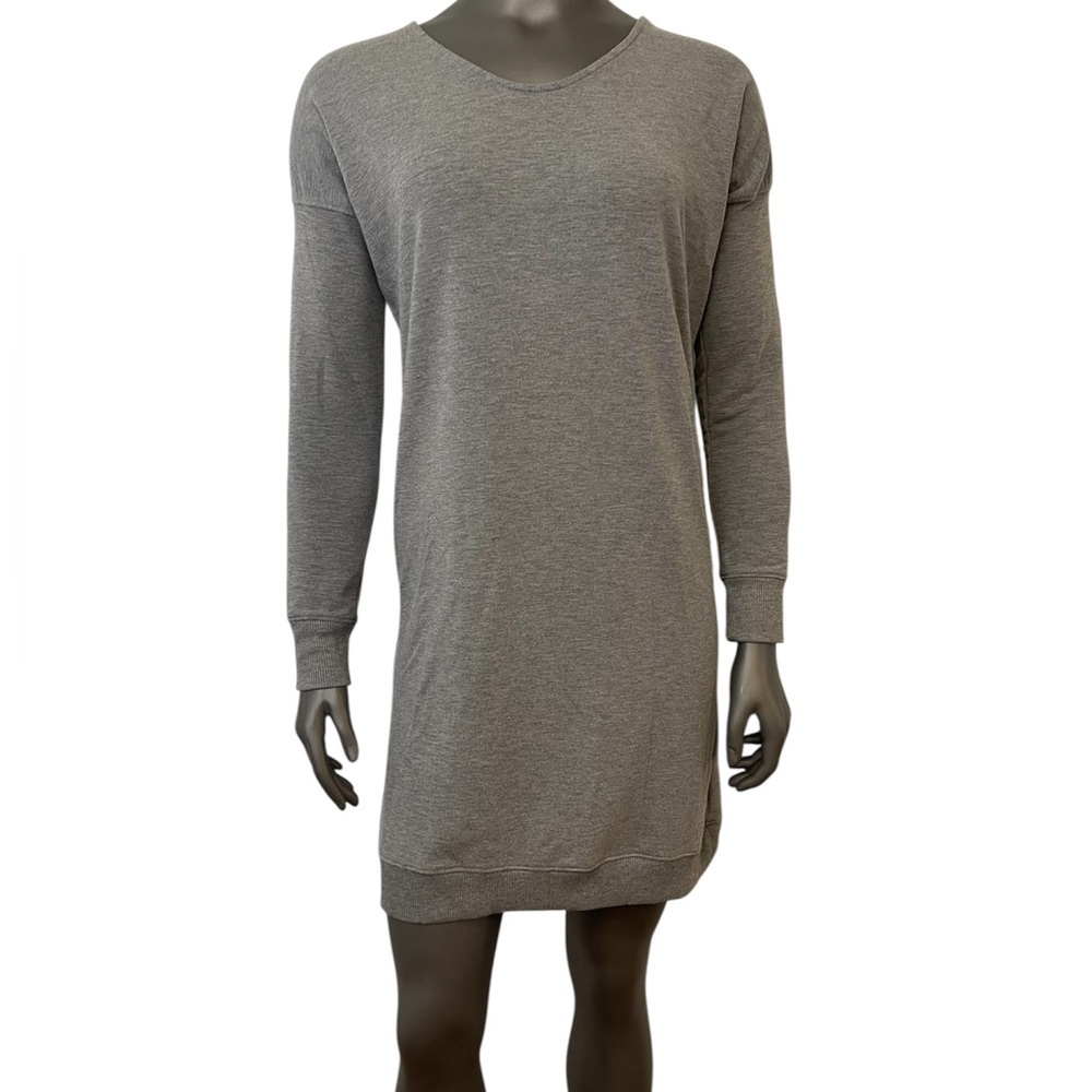 Thyme & Honey Dress Women’s M Gray Long Sleeve Casual Athleisure Short